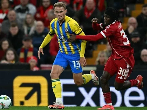 Frimpong bị đánh giá thấp trong thắng lợi của Liverpool