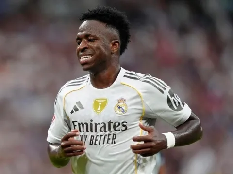 Arsenal, Liverpool quan tâm đến Vinicius