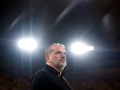 Postecoglou và quyết định khiến Nottingham Forest đánh rơi chiến thắng