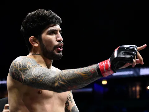 Dillon Danis và Người khỏe nhất hành tinh: Trận chiến giữa 'gã lừa đảo' và 'người khổng lồ'