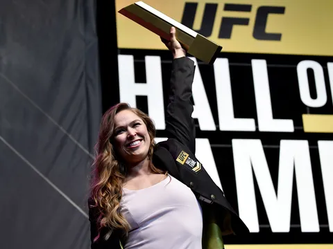 Ronda Rousey trở lại UFC: Viễn cảnh nào cho một huyền thoại?