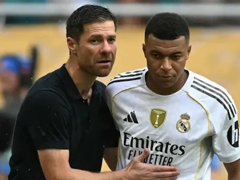 Alonso tạo ra phiên bản Mbappe nguy hiểm nhất từ trước đến nay