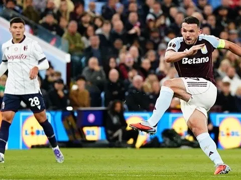 Emery giúp Aston Villa giải tỏa cơn khát chiến thắng