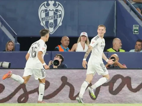 Lần đầu tiên của Mastantuono ở derby Madrid