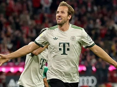 Chuyển nhượng tối 27/9: MU lo lắng thương vụ Baleba; Tottenham 'mơ' Harry Kane