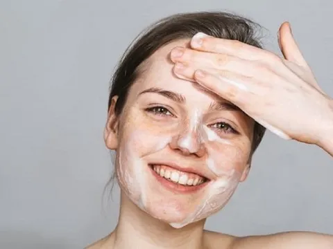 Mách nàng cách rửa mặt đúng chuẩn vừa giúp da đẹp vừa chống lão hóa cực đỉnh