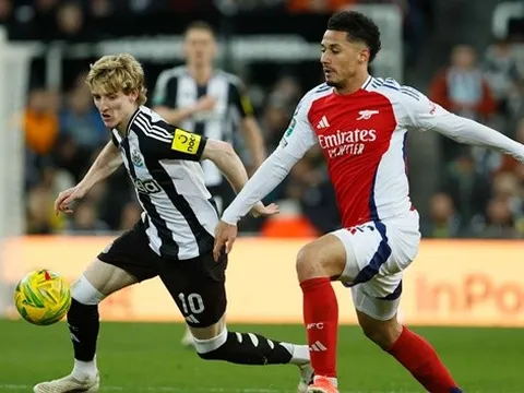 Newcastle vs Arsenal: Khi hàng thủ thép chờ ngôi sao tỏa sáng
