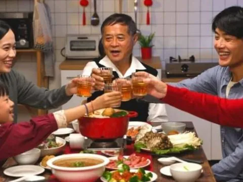 Tại sao không nên cho người thân, họ hàng ở chung nhà? Nguyên nhân nhiều gia đình vỡ hòa khí