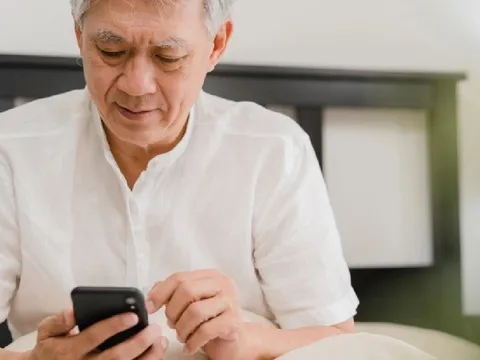Sau 55 tuổi, nhà có 4 dấu hiệu này cảnh báo dễ rơi vào cảnh bất hạnh