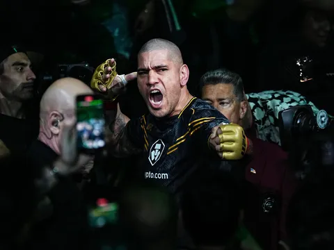 Alex Pereira và bản hùng ca 'Itsári': Khi huyền thoại rock cúi đầu tri ân 'chiến binh' UFC