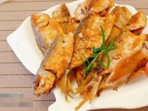 Mẹo chiên cá vàng giòn, không ngấm dầu, ai cũng làm được