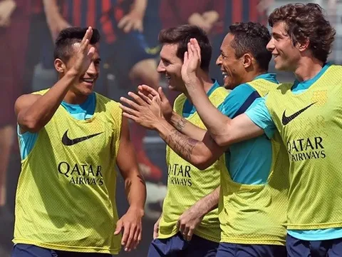 Cuộc tái ngộ của “đứa trẻ thần kỳ” Alexis Sanchez với Barcelona