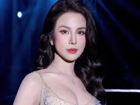 Diệp Lâm Anh bị soi thái độ lạ dành cho DJ