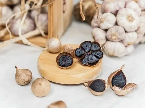 Loại nguyên liệu màu đen có khả năng giúp chị em trẻ đẹp hơn