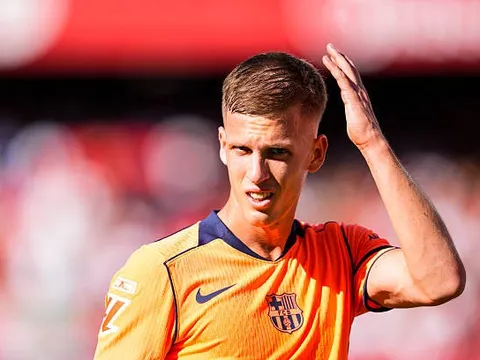 Dani Olmo: Từ niềm hy vọng đến gánh nặng và lời hứa với Hansi Flick