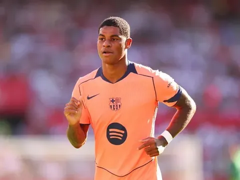 Trở lại Man Utd? Fabrizio Romano hé lộ thái độ kiên quyết của Rashford