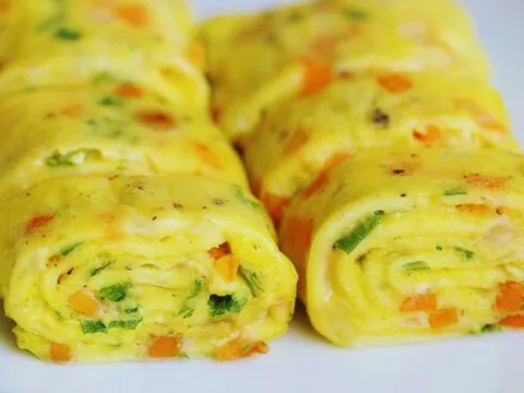 Cách rán trứng phồng xốp, mềm mịn như bánh bông lan