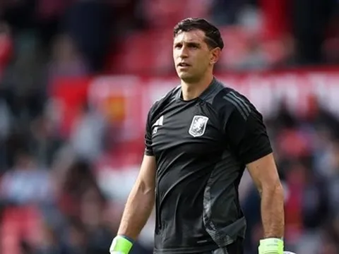 MU chốt thủ môn vô địch World Cup ngay tháng 1/2026?