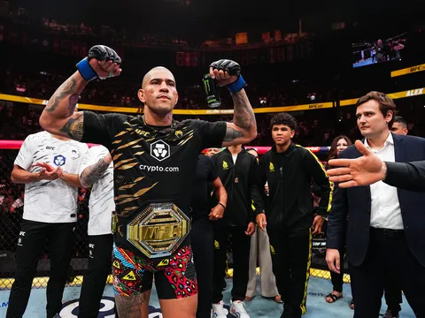 Alex Pereira và ngã rẽ lịch sử sau UFC 320: Siêu đại chiến Jon Jones hay bảo vệ đai?