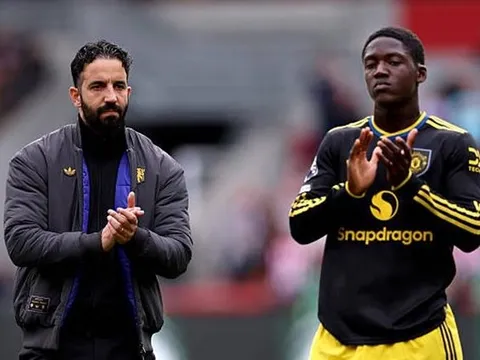 Romano tiết lộ tài năng trẻ tiếp theo có thể tới Man United