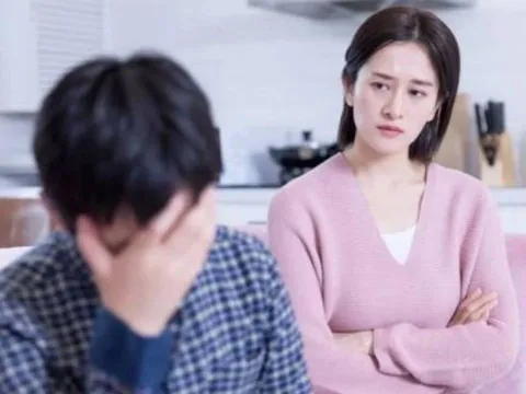 4 kiểu gia đình dễ khiến con cái xa cách, thậm chí trở thành “kẻ thù” của cha mẹ