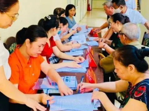 Đóng BHXH đủ 24 năm, lương hưu hàng tháng thực nhận bao nhiêu? Cập nhật mức hưởng 2025 mới nhất