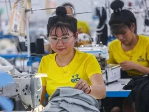 Lương tối thiểu 2025: Cao nhất đạt 5.310.000 đồng/tháng, tăng hơn 8,5 lần sau 18 năm