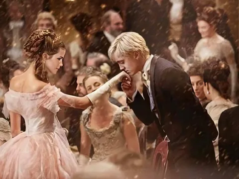 Tuyến tình cảm của cặp đôi Harry Potter Draco và Hermione được chuyển thể thành phim