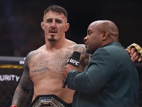 Tom Aspinall chỉ đích danh 'khắc tinh' trong quá khứ: Daniel Cormier là một cơn ác mộng