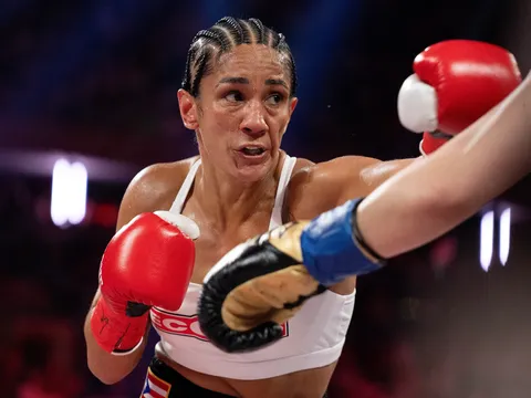 Nữ hoàng Amanda Serrano trở lại: Tái đấu Erika Cruz tại quê nhà, quyết tìm lại vinh quang