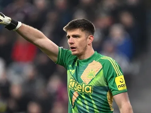 Nick Pope ở lại Newcastle: Phần thưởng cho sự ổn định và đẳng cấp