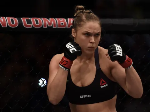 Ronda Rousey phá vỡ im lặng về tin đồn tái xuất: 'Không võ sĩ nào thực sự giải nghệ hoàn toàn'