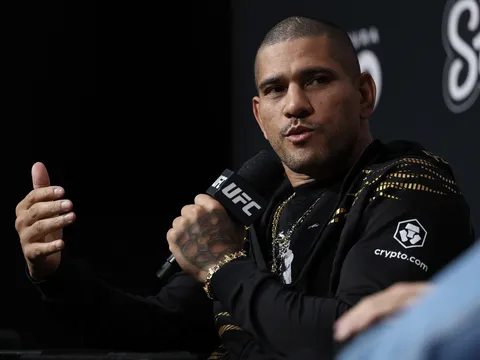 Alex Pereira và lời thách đấu Jon Jones: Khi huyền thoại đối đầu, sẽ không có kẻ thua cuộc?