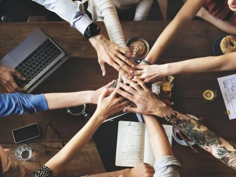Người xưa dạy: 3 người không kết giao, 2 nơi không qua lại – nhớ kỹ để đời bình an, giàu phúc lộc