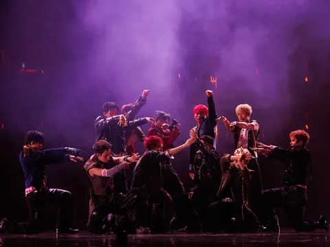 Tân Binh Toàn Năng đang ở đâu khi đối đầu với 2 đại diện của K-Pop và J-Pop?