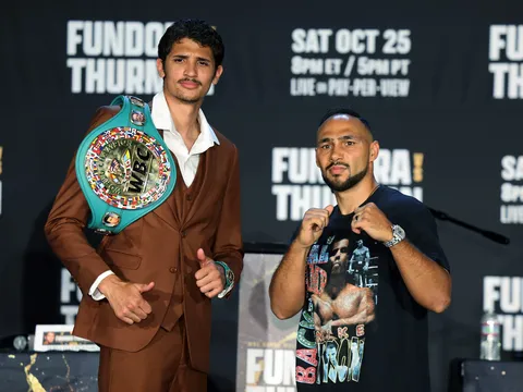 Fundora vs Thurman lùi lịch, trở thành 'món khai vị' hạng nặng cho đại chiến của Pacquiao