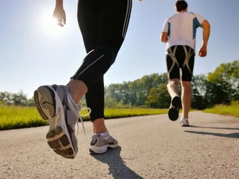 Thời điểm đi bộ tốt nhất để đốt mỡ hiệu quả không phải ai cũng biết