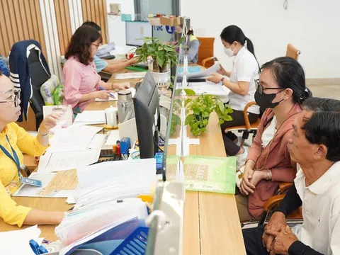 TP.HCM chi hỗ trợ 10,4 triệu đồng/tháng cho cán bộ, công chức: Ai sẽ được hưởng?
