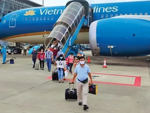5 sai lầm khi đặt vé máy bay Tết khiến bạn lỡ chuyến đoàn viên