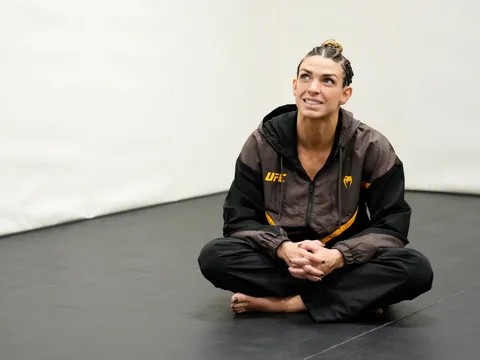 Tranh đai UFC 321 bị chê 'tầm thường': Mackenzie Dern có dập tắt được hoài nghi?