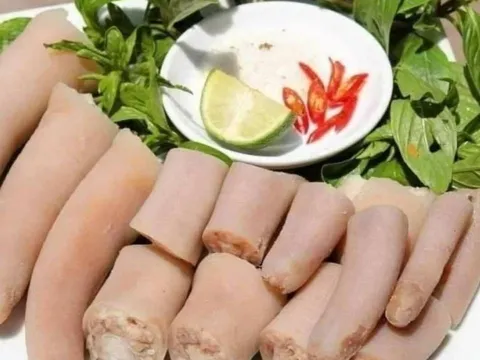 2 bộ phận ở lợn quý như nhân sâm, tổ yến - Ai đi chợ sớm mới mua được!