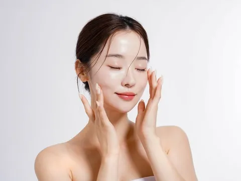 4 tuyệt chiêu giúp da rạng rỡ, căng mịn bất chấp thời tiết ẩm ương