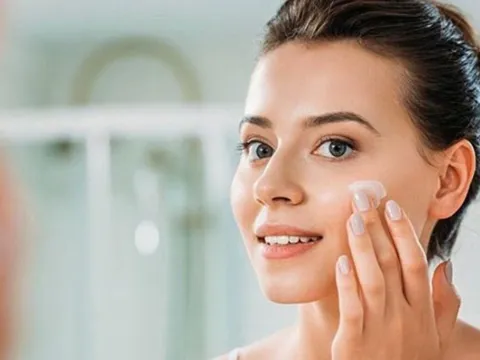 5 nguyên nhân khiến làn da công sở nhanh lão hóa và cách chăm sóc đúng cách