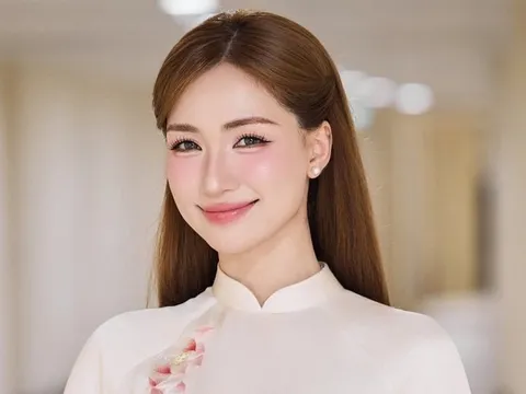 Hòa Minzy nói về kế hoạch đám cưới, còn ấn định thời gian rõ ràng?