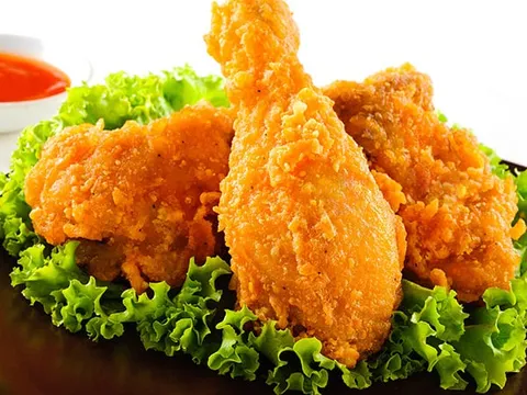 Cách làm gà rán tại nhà giòn tan như ngoài hàng