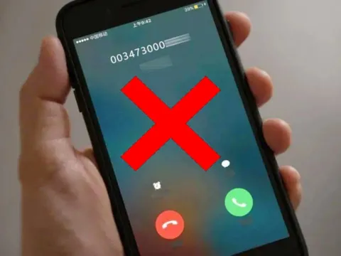 Công an Hà Nội cảnh báo, nhận cuộc gọi có dấu hiệu này lập tức tắt máy ngay