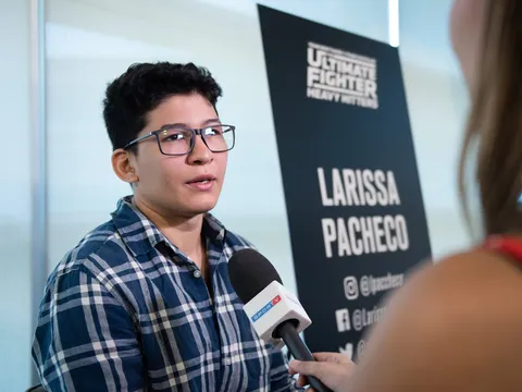 Larissa Pacheco bị PFL chấm dứt hợp đồng, gửi thông điệp thẳng đến Dana White: 'Đã đến lúc trở về nhà'