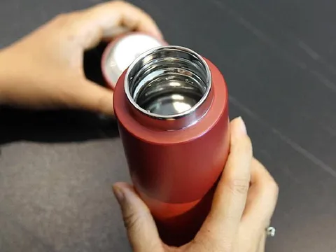 4 loại nước không nên đựng trong bình giữ nhiệt