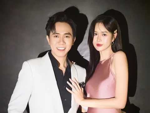 Nghi vấn bà xã Anh Đức đang mang bầu?