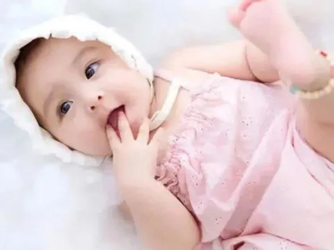 Bốn ngày âm lịch đặc biệt may mắn: Dù gái hay trai, sinh ra đều là bảo bối, gia đình hưng vượng